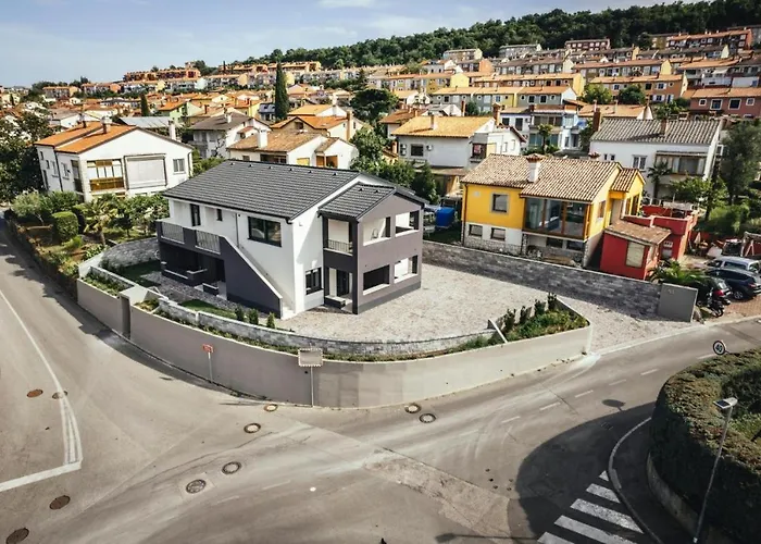 Sunsea Apartments